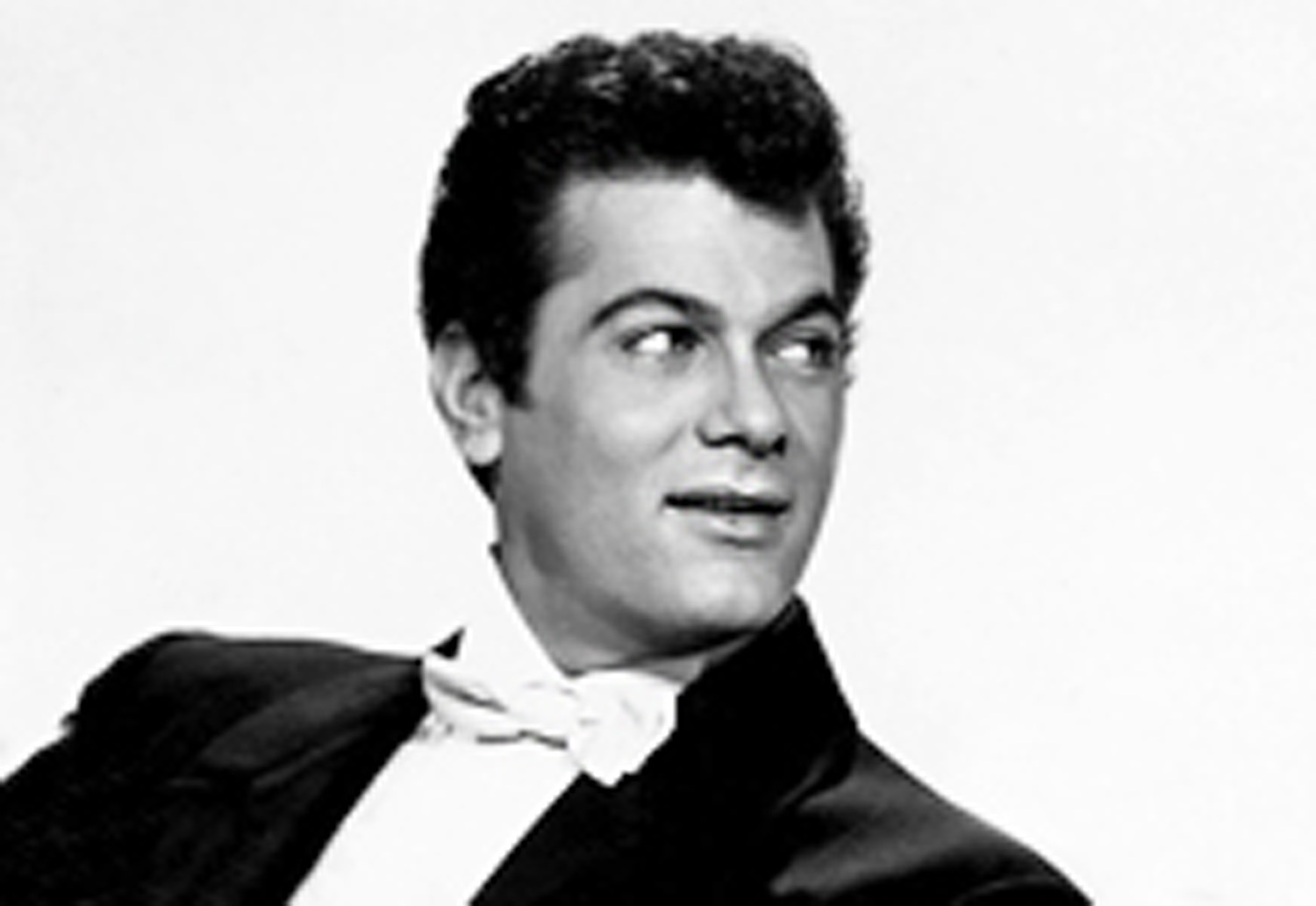 Актер тони. Tony Curtis. Актер Тони Кертис. Tony Curtis 1957. Тони Кертис в молодости.