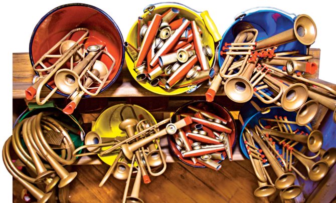 kazoo-toy-instrument