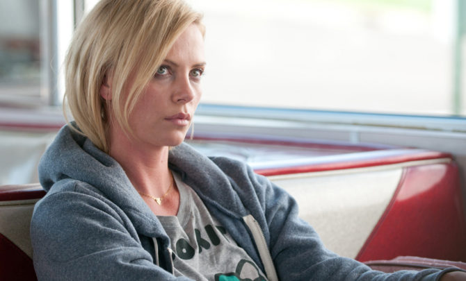 young-adult-charlize-theron-movie-review