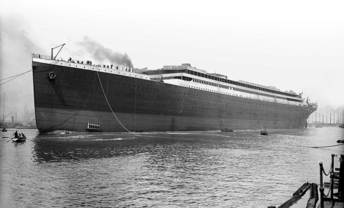 titanic-in-harbor