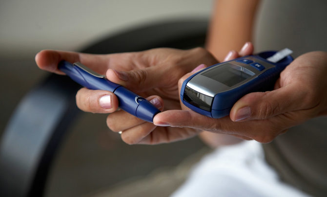 diabetes-blood-sugar-testing