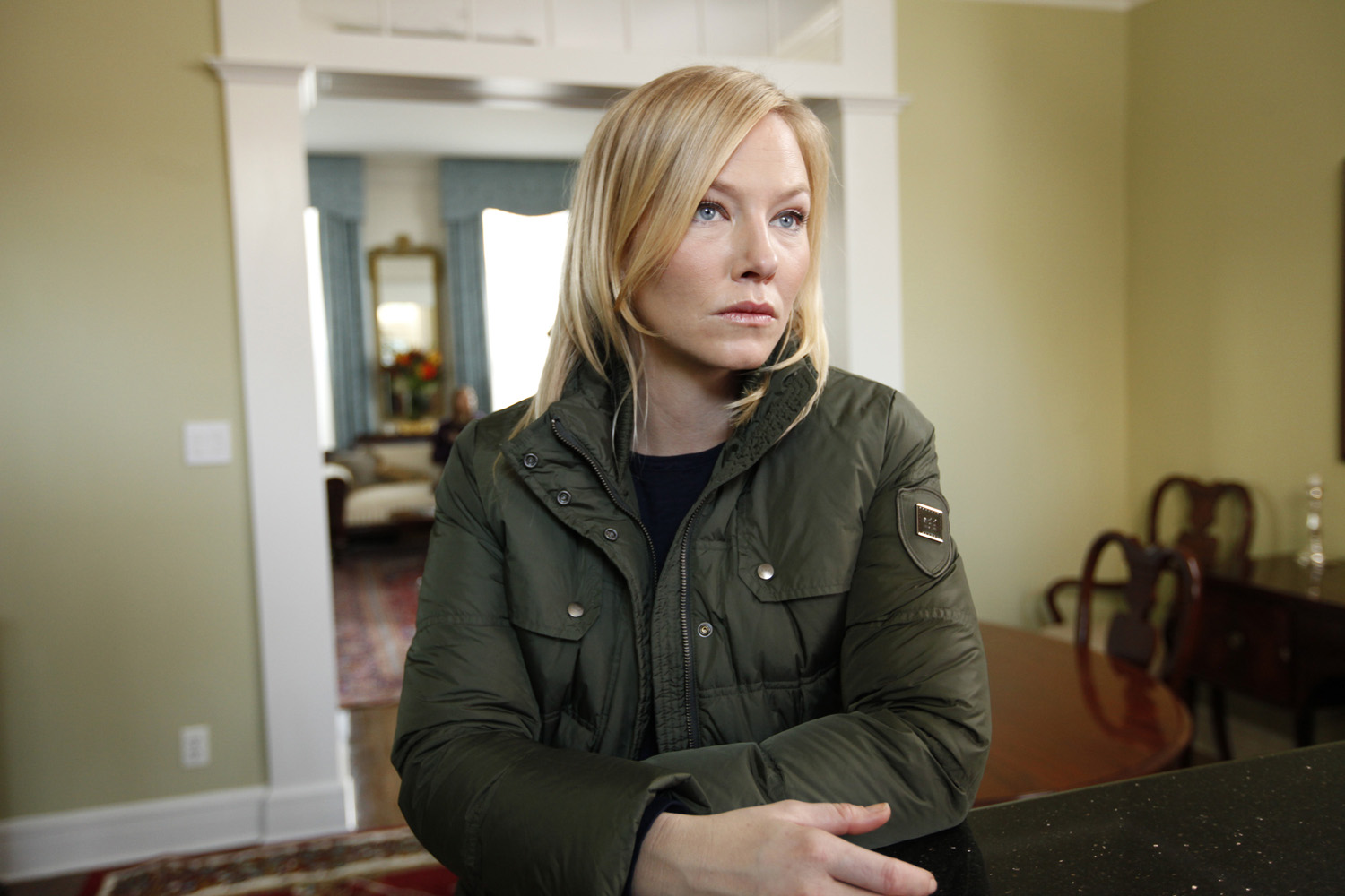 Kelli Giddish: 'Law & Order: Special Victims Unit' Gives. 