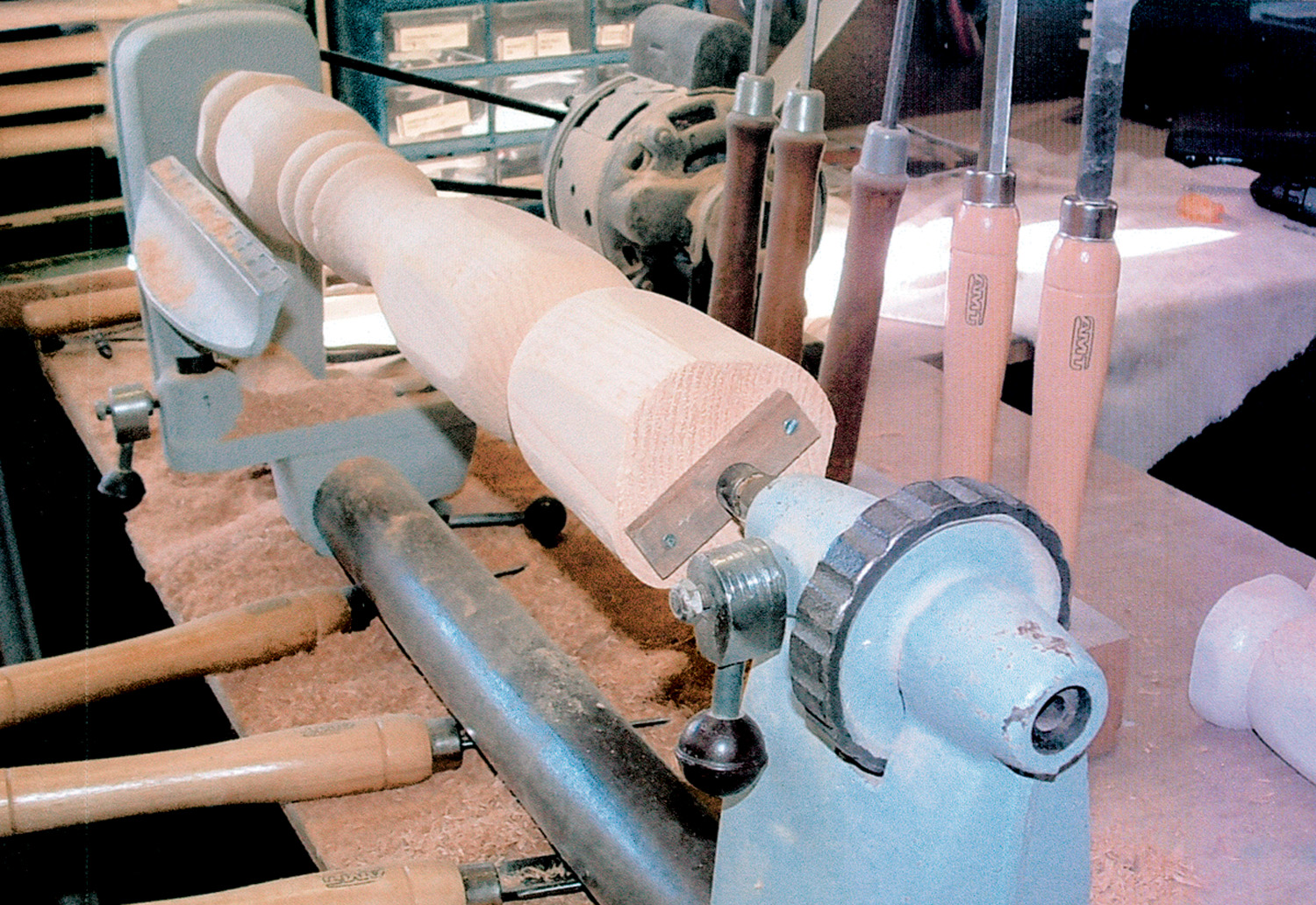 can you turn soft wood on a lathe?