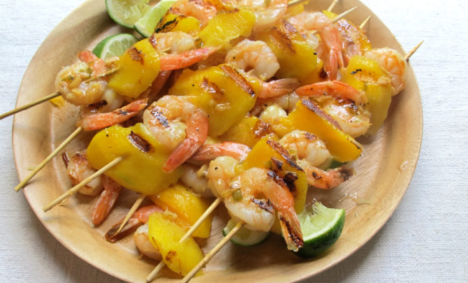 grilled-shrimp-mango-kebabs