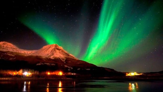 Spectacle in the Sky: A Stunning Tour of the Northern Lights - American 